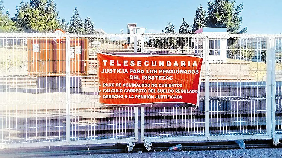 Protesta de telesecundarias en Zacatecas