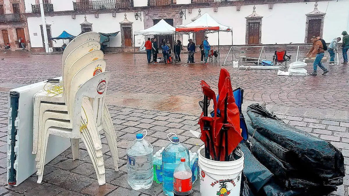 CNTE se retira de la Plaza de Armas en Zacatecas