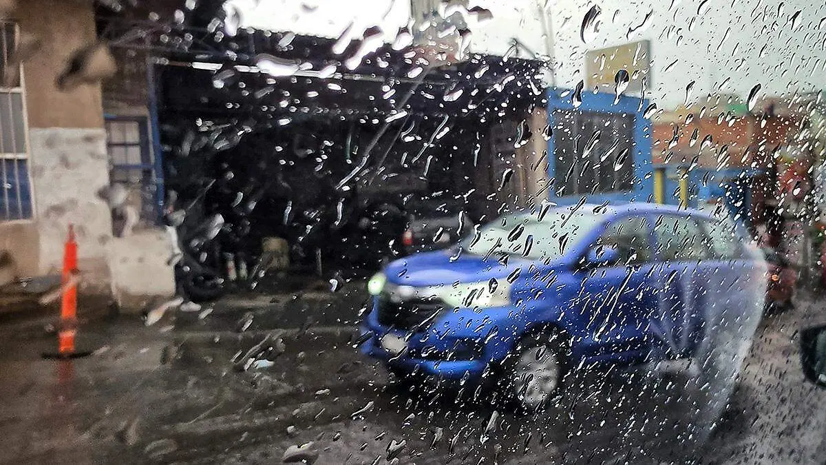 Lluvia en la ciudad de Zacatecas