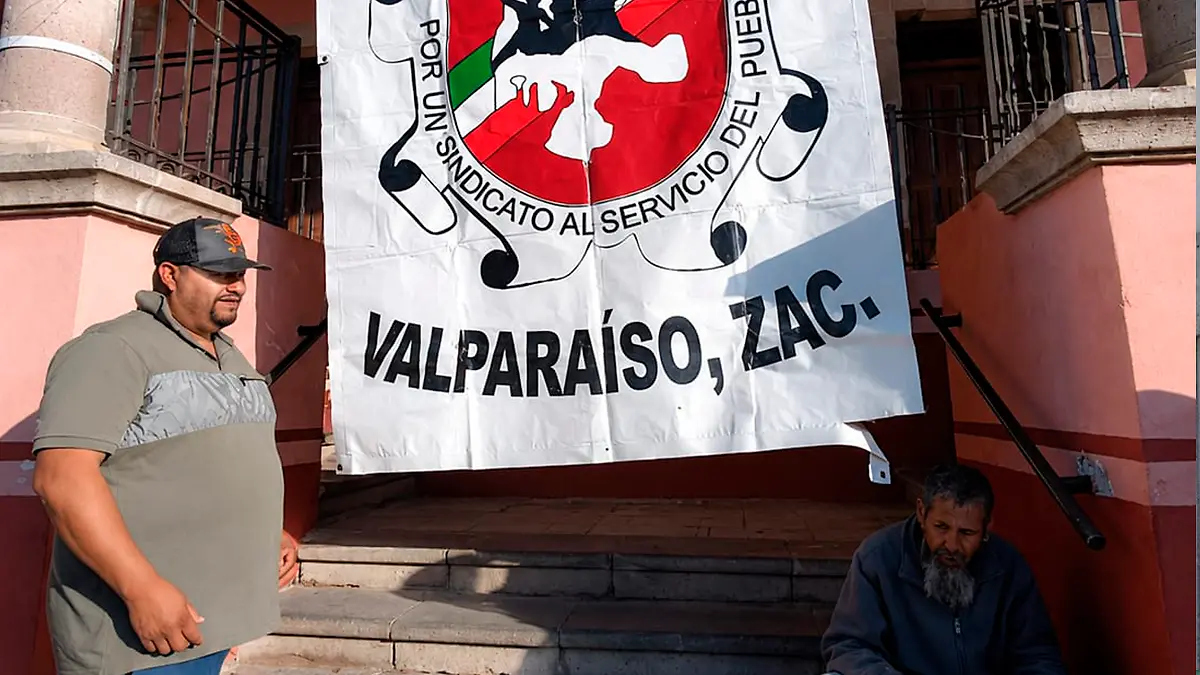Protesta sindical en alcaldía de Valparaíso