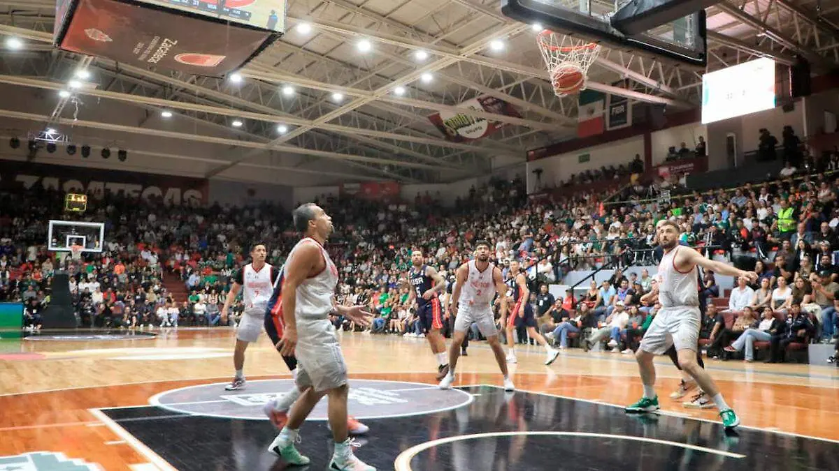 Partido de basquetbol