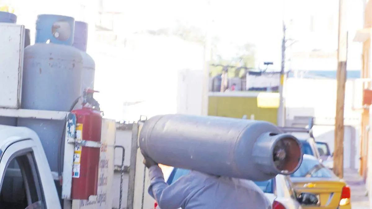 Distribución de cilindros de gas LP