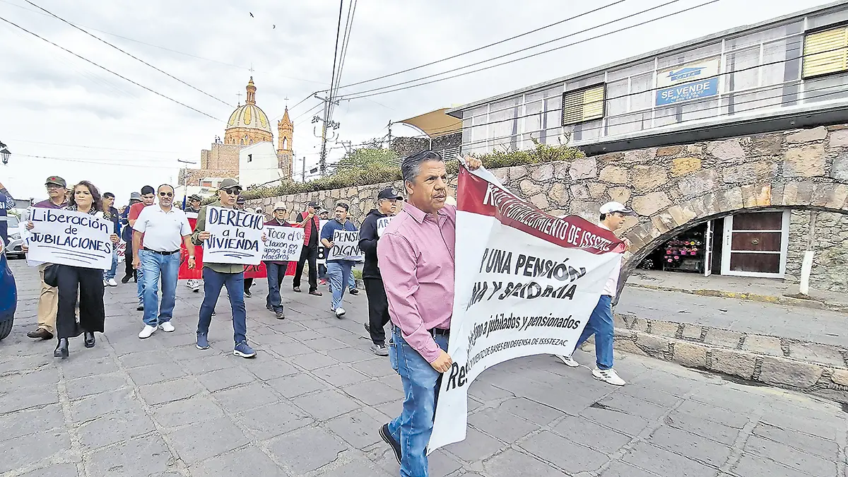 Protesta de maestros jubilados