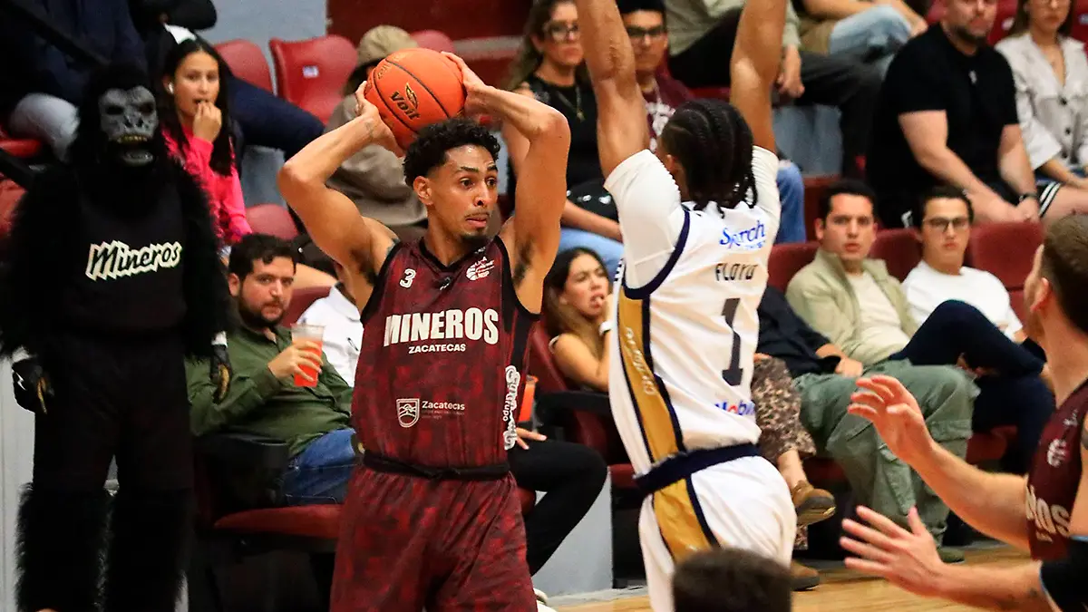 Mineros vence a Astros en el Marcelino González