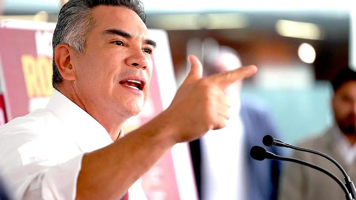 Alejandro Moreno Cárdenas, dirigente nacional del PRI