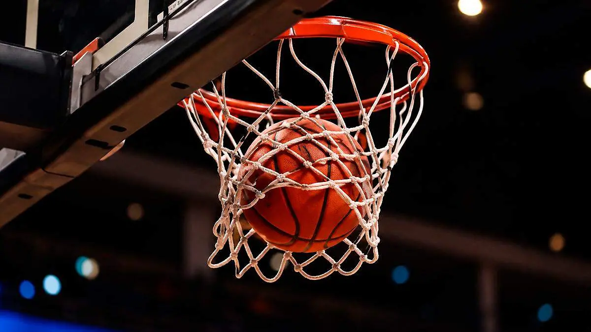 Balon de basquetbol
