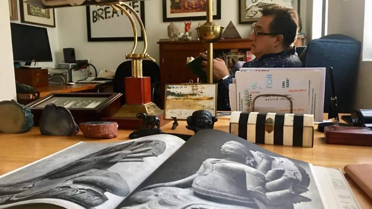 1012 MEDINA_CORTESIA CUAUHTEMOC MEDINA 1