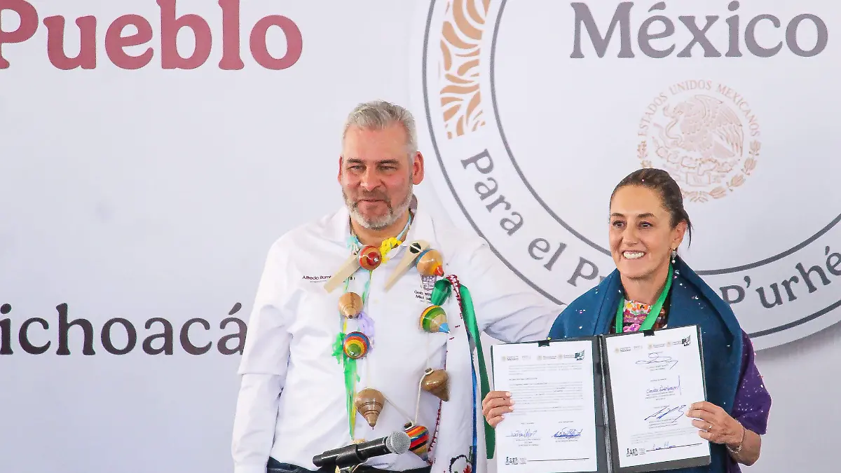 Alfredo Ramírez Bedolla y Claudia Sheinbaum 