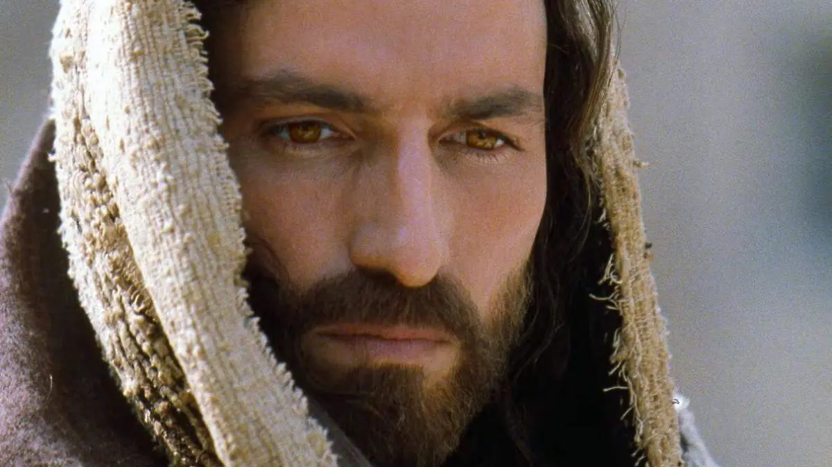 Jim Caviezel