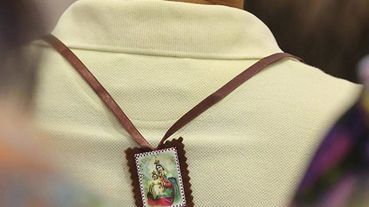 escapulario-virgen-del-carmen