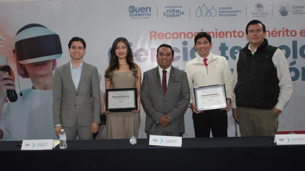 6e2aa954-1e20-4f73-a2d7-c8dbde44f86f