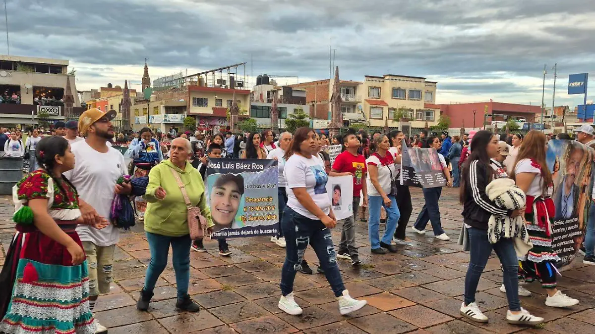 9d81bc51-e9b5-42c4-be72-1a627e0f8036