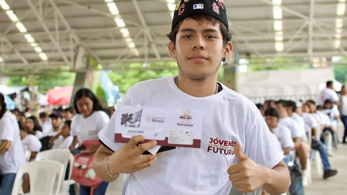 590803938_874491468421537_7124404819801680237_n