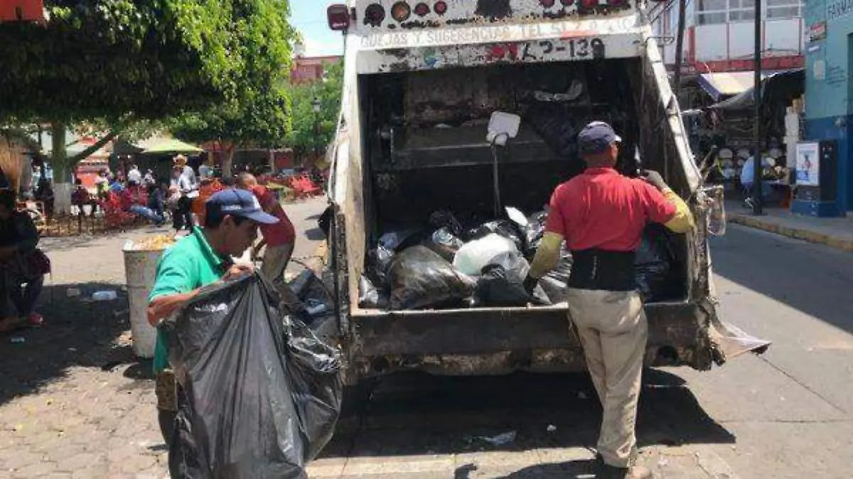 Recolección de basura en Zamora