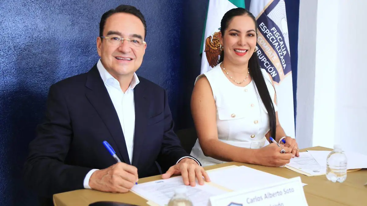 Carlos Soto y Fiscal anticorrupción