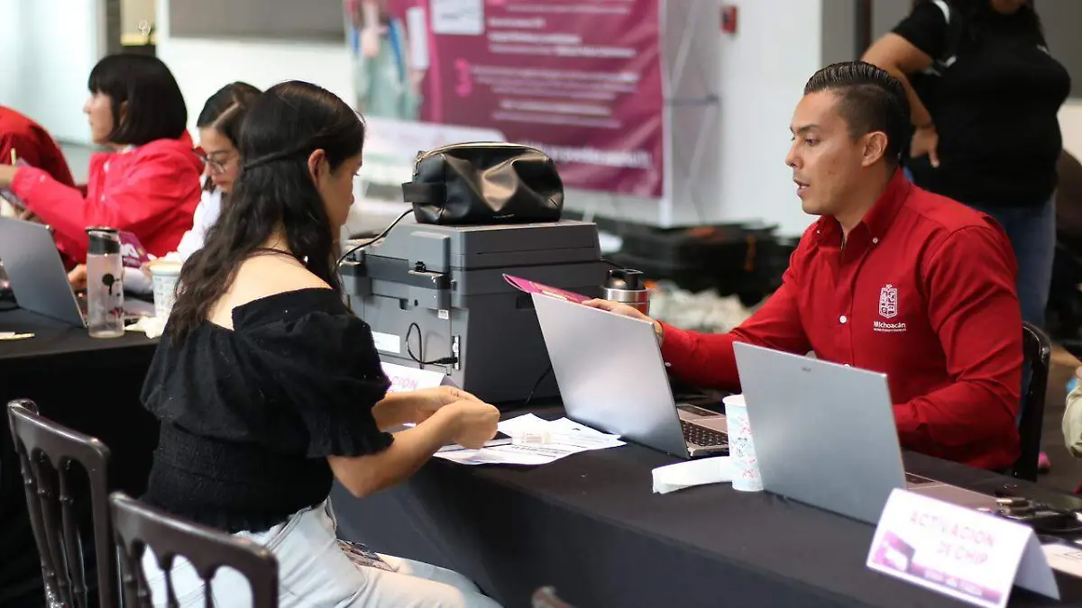 7553e96a-5d36-440f-bcdc-a134d4f8c07c