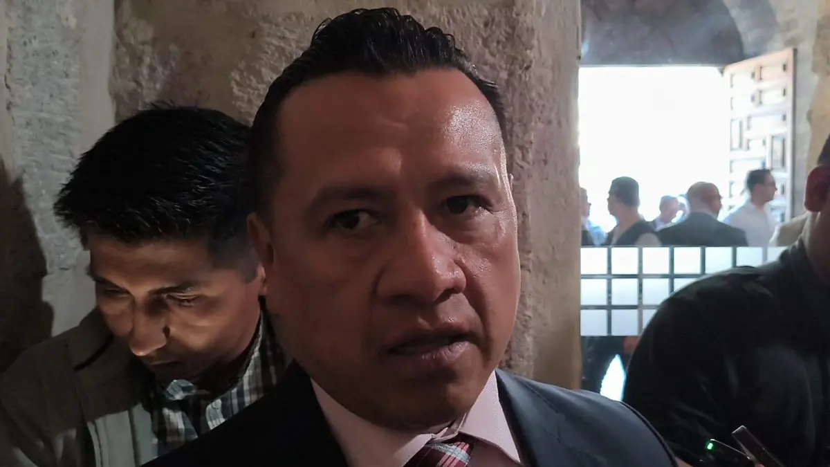 Carlos Torres Piña 2