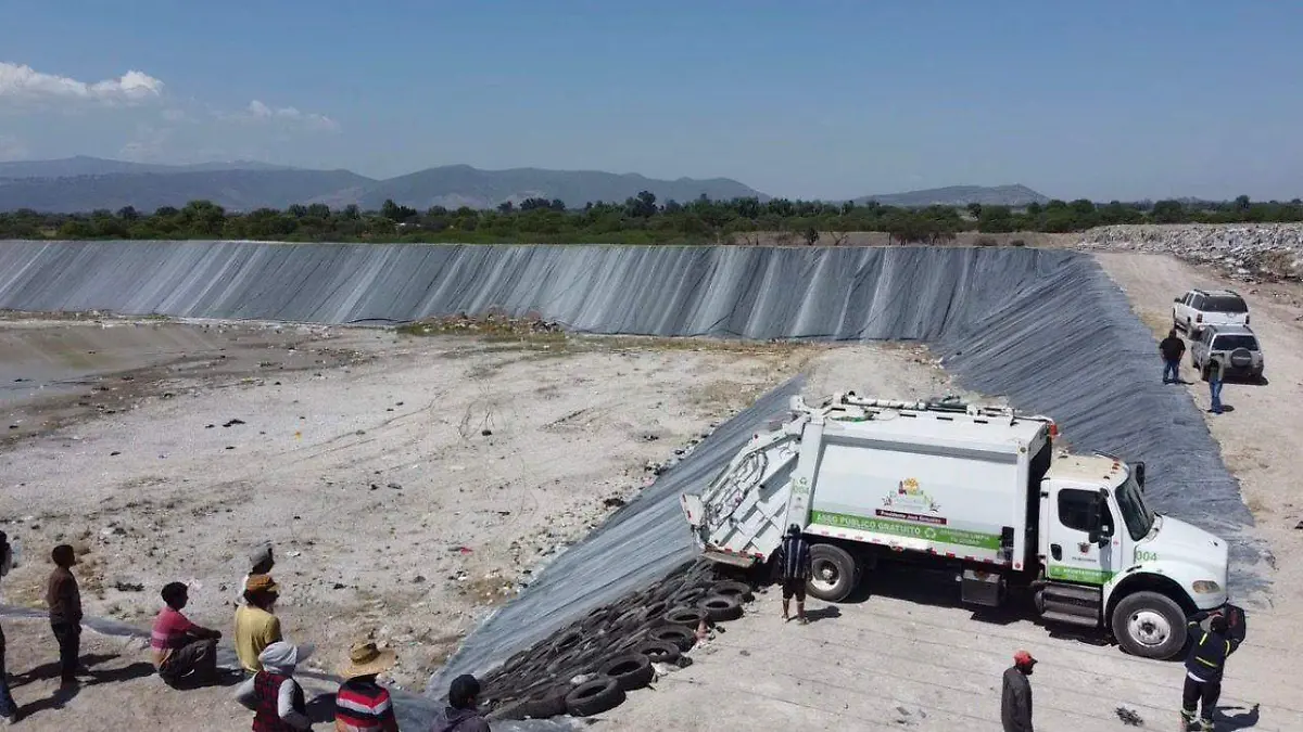 f7850c62-6eb5-427e-a237-a1709b48090b