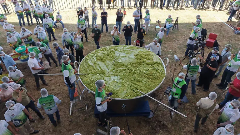 671532076_1529176915882532_1201977411923019305_n