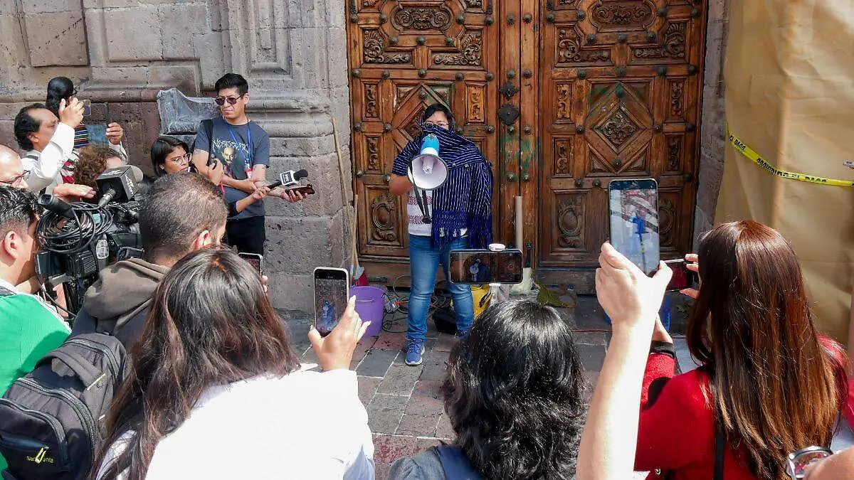 Comuneros de Acachuén