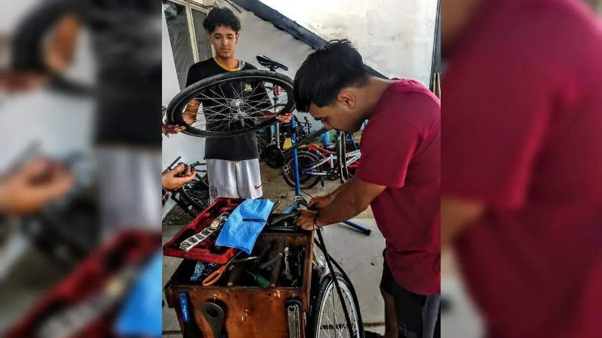 Taller para reparar bicicletas en La Paz