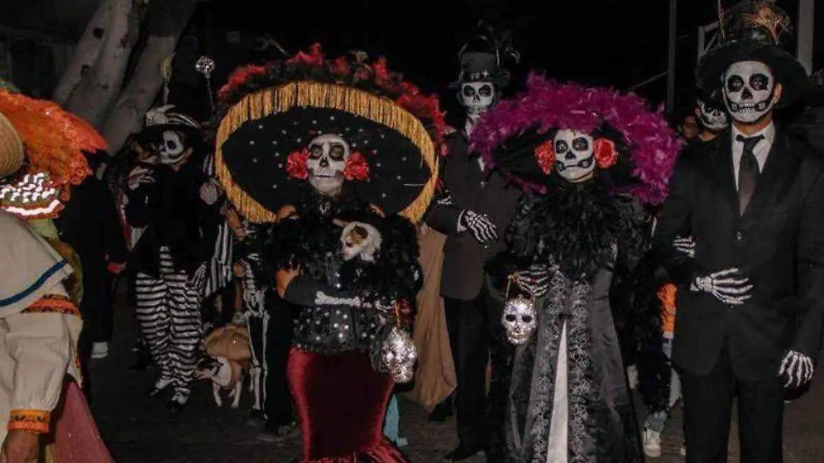 Marcha catrinas La Paz