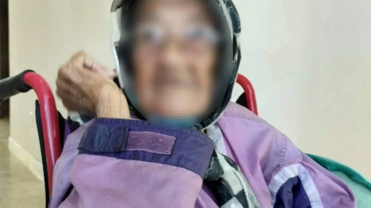 Manuela Gómez duerme en hospital