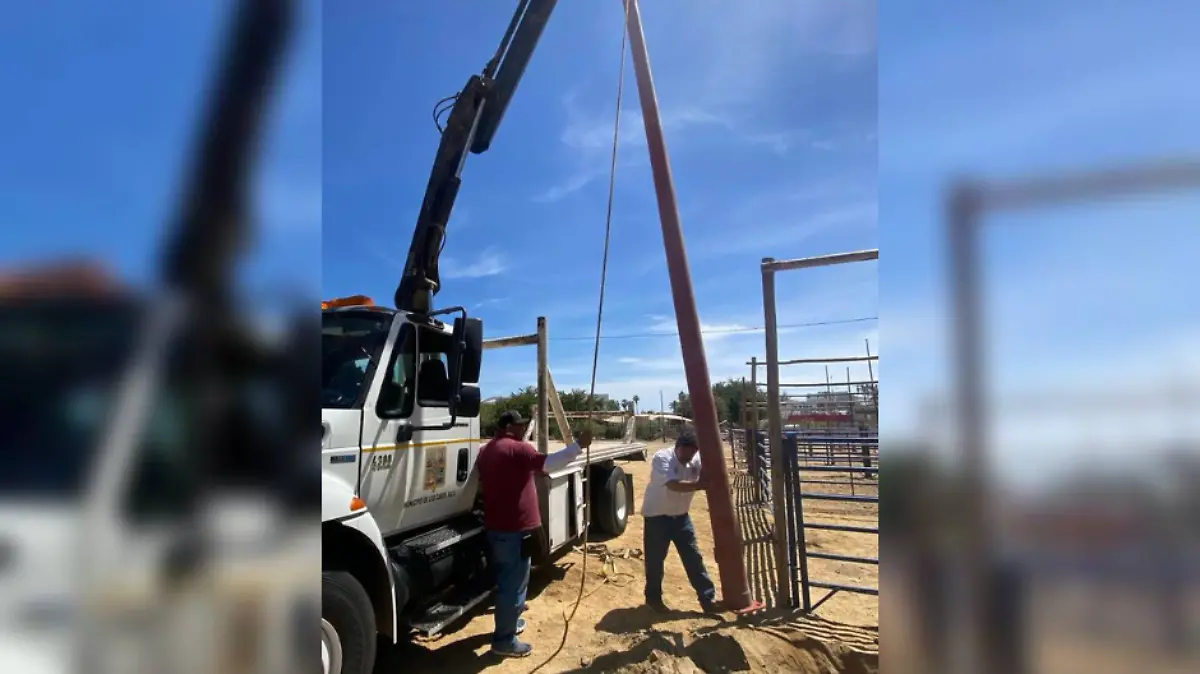 Limpian y nivelan el predio para fiestas de San José del Cabo