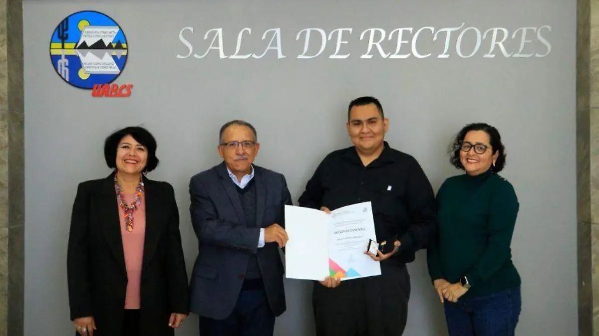 Premio Ceneval UABCS