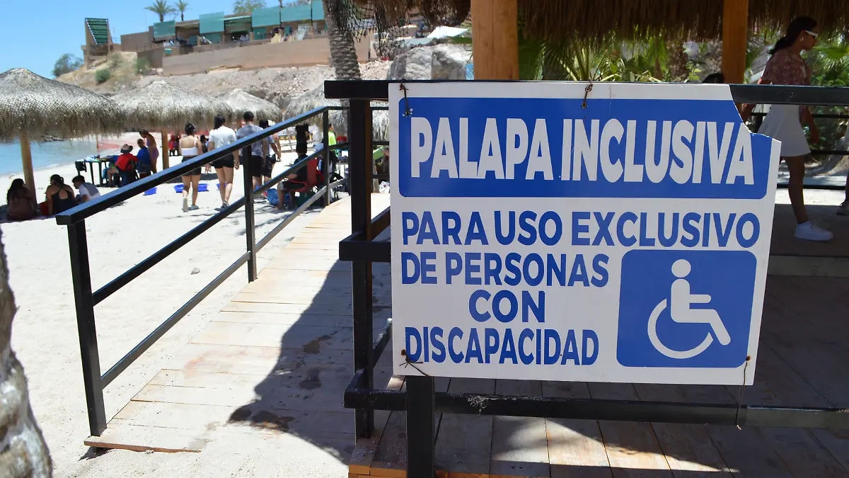 Playa inclusiva en La Paz