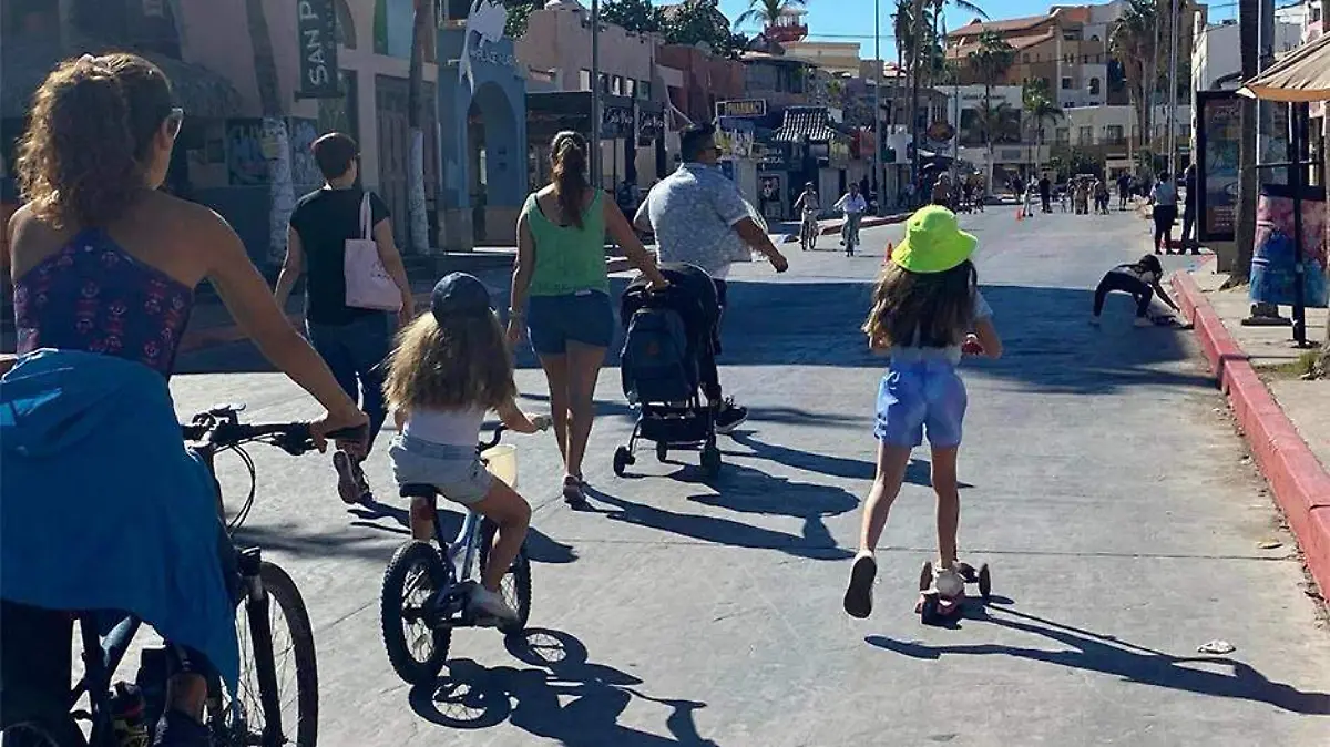 carrera por la mujer en ciclovia los cabos