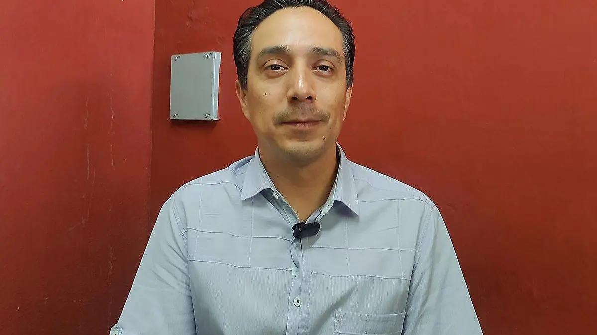 Investigador tiburon BCS