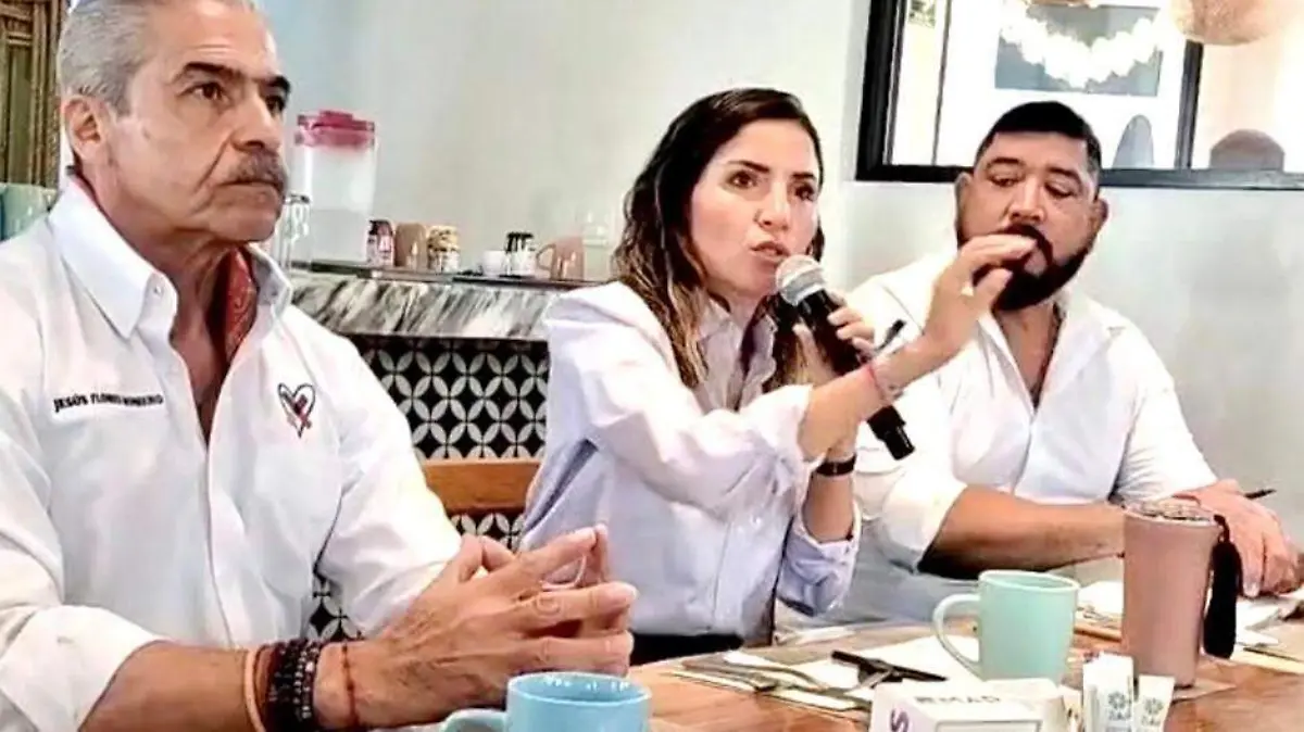 Candidata Susana Zatarain