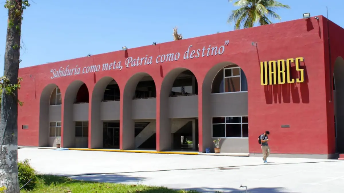 UABCS lanza convocatoria de admisión a posgrados para el periodo 2024-II
