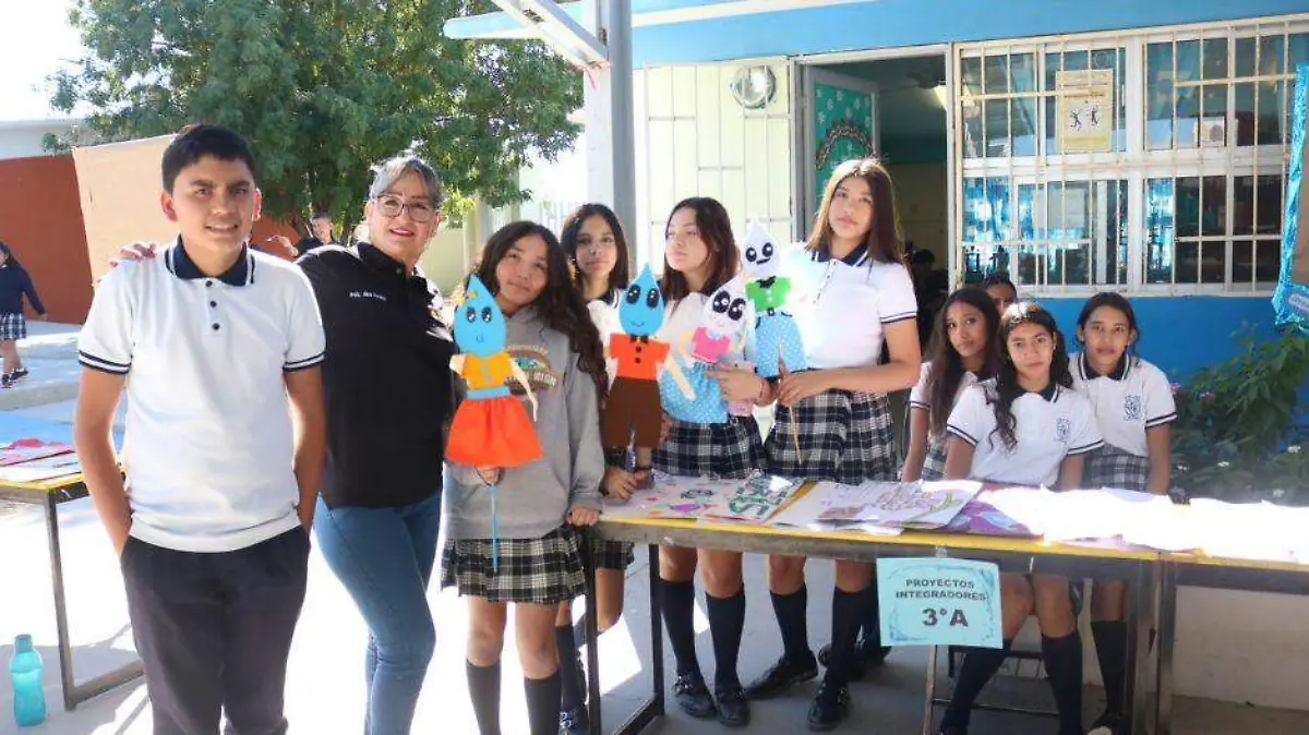 Colaboran todos los niveles educativos de BCS en campaña Mujeres y agua