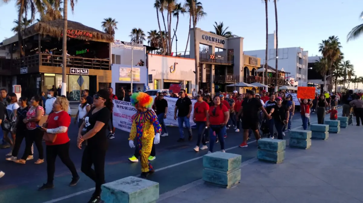 Marcha de docentes en La Paz