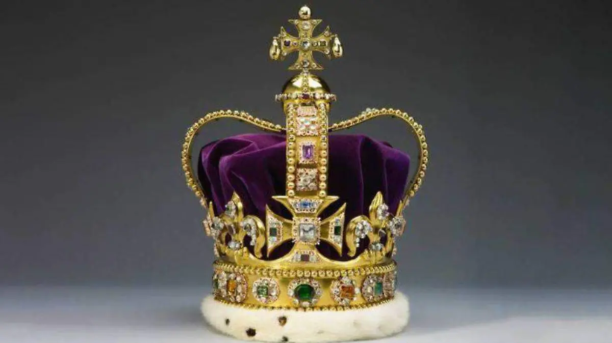 Corona reina Isabel II