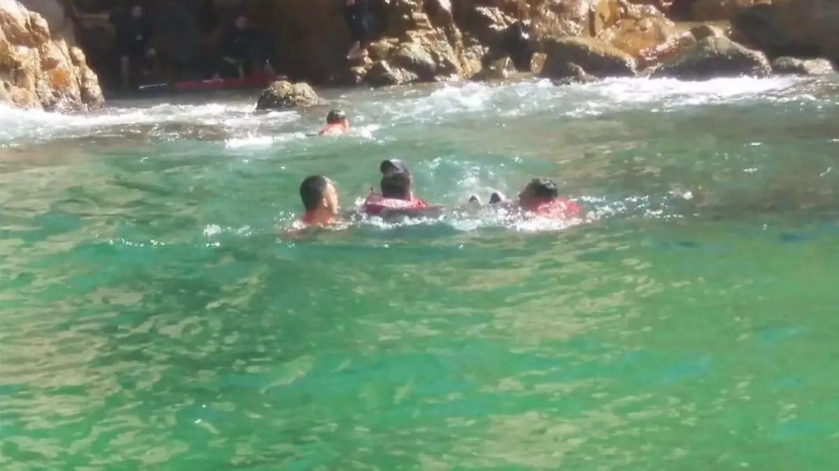 Rescate en el mar Semar