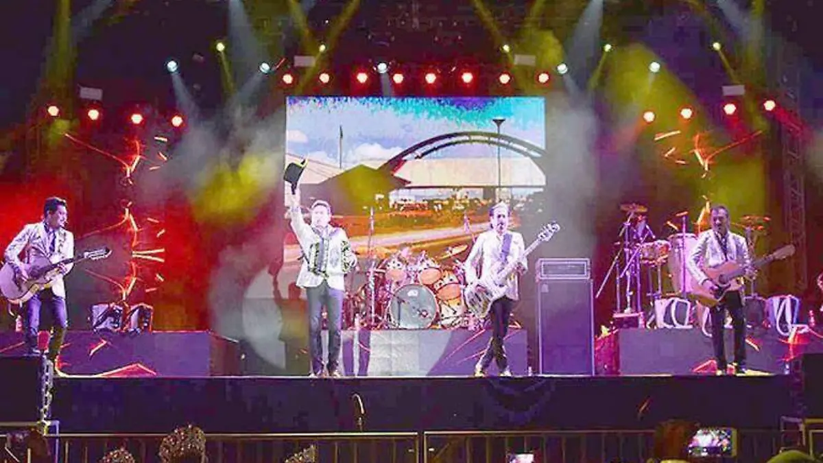 los trigres del norte en los cabos