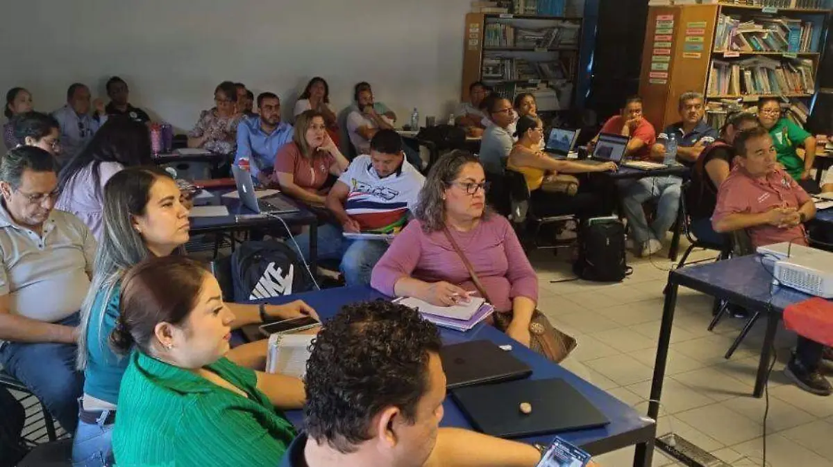 docentes Realizan taller de Formacion