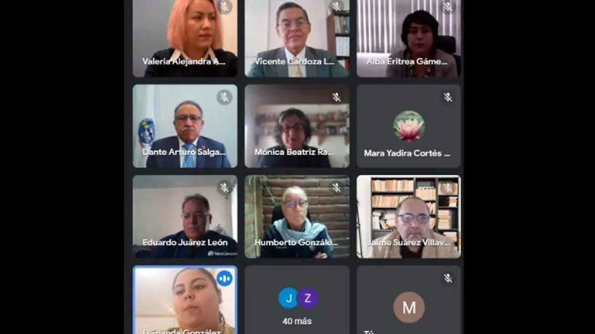 UABCS reconoce trayectoria academica de personal