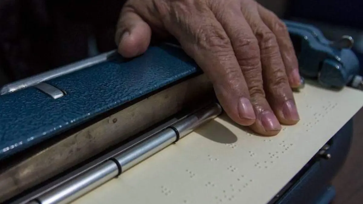 Lectura texto braille