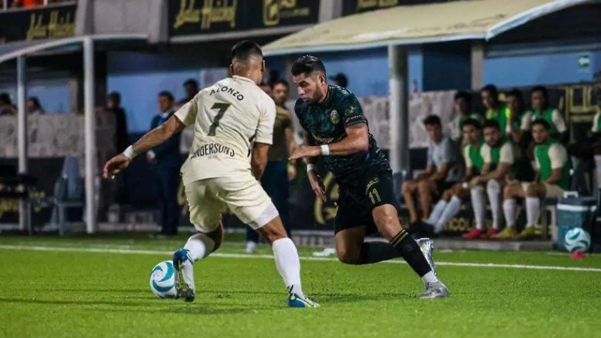 Atletico La Paz cae ante Cancun