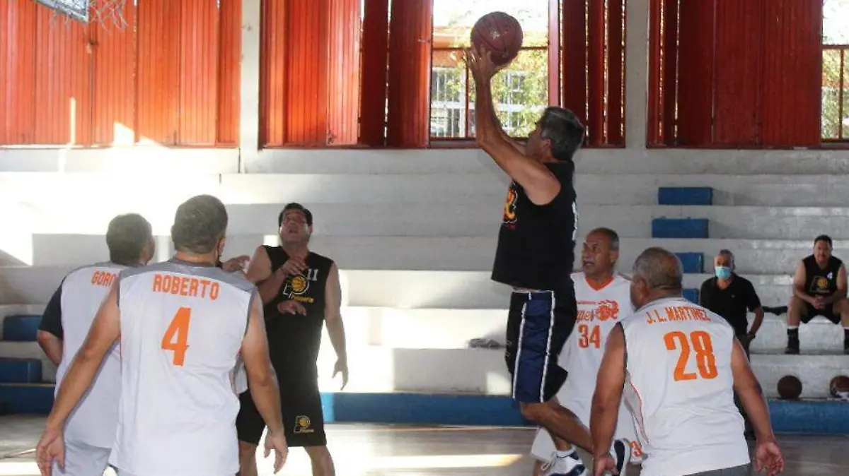 Deporte-basqietbol-suspenden-LaPaz