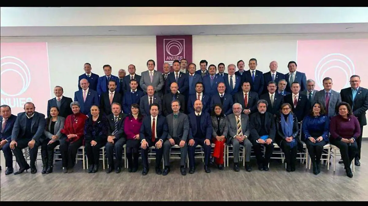 Reunion UABCS ANUIES