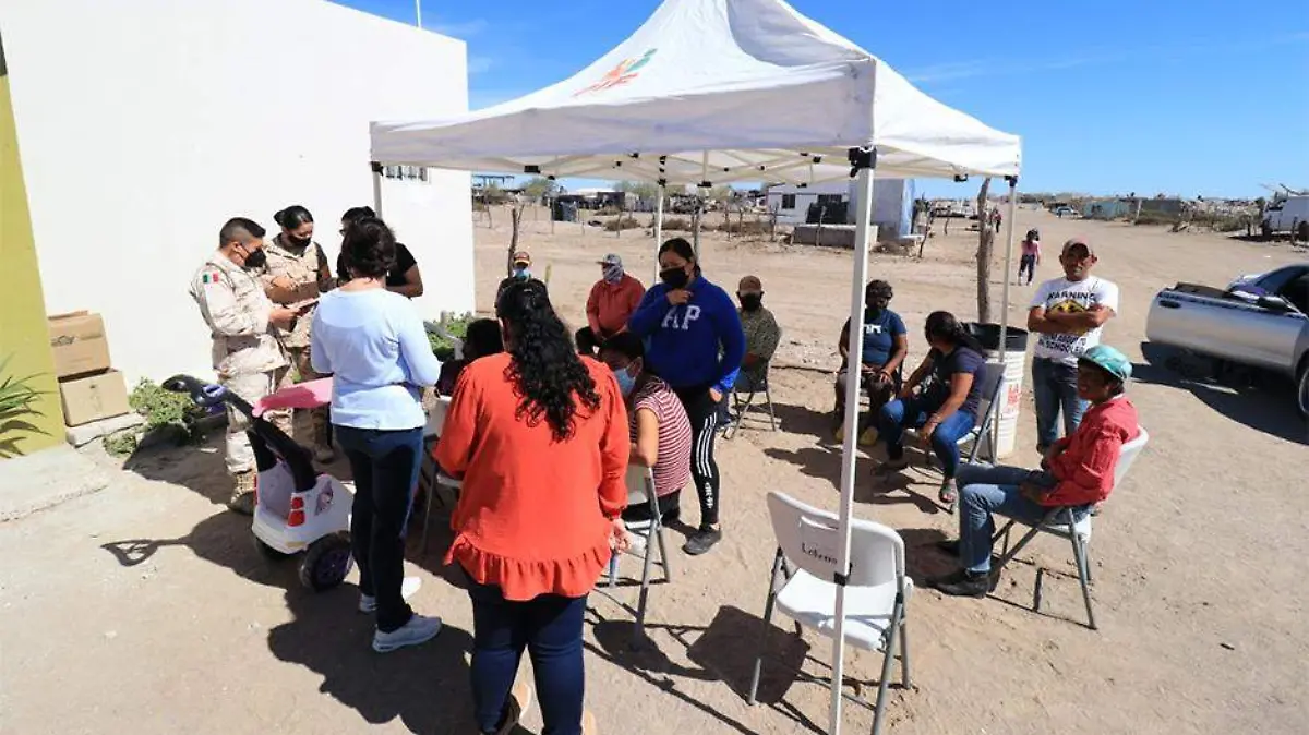 DIF Municipal jornada medica Puerto Chale