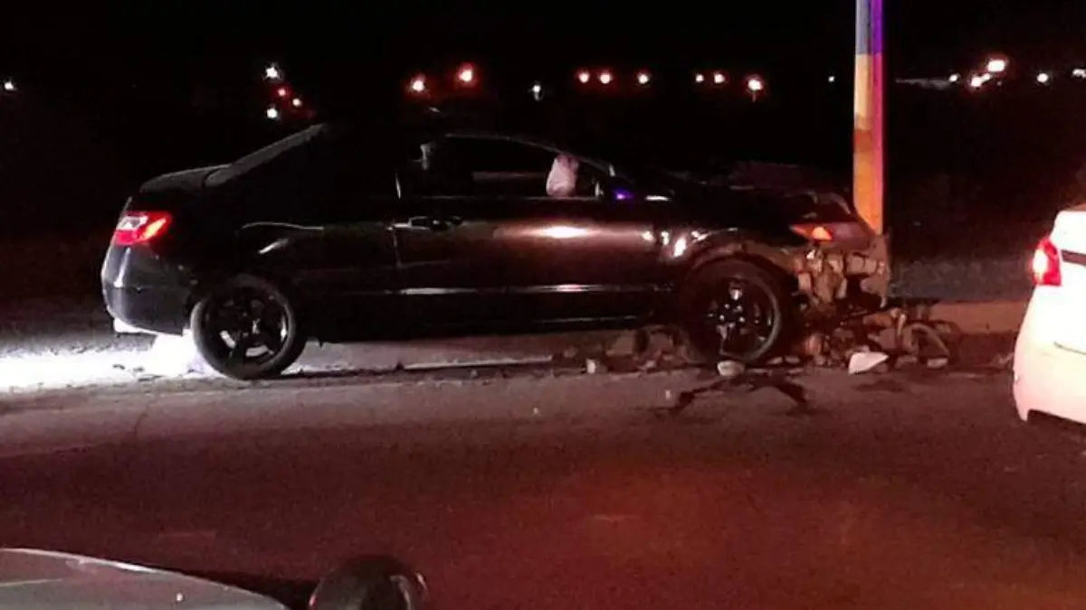 Accidente automovilístico en fiestas decembrinas