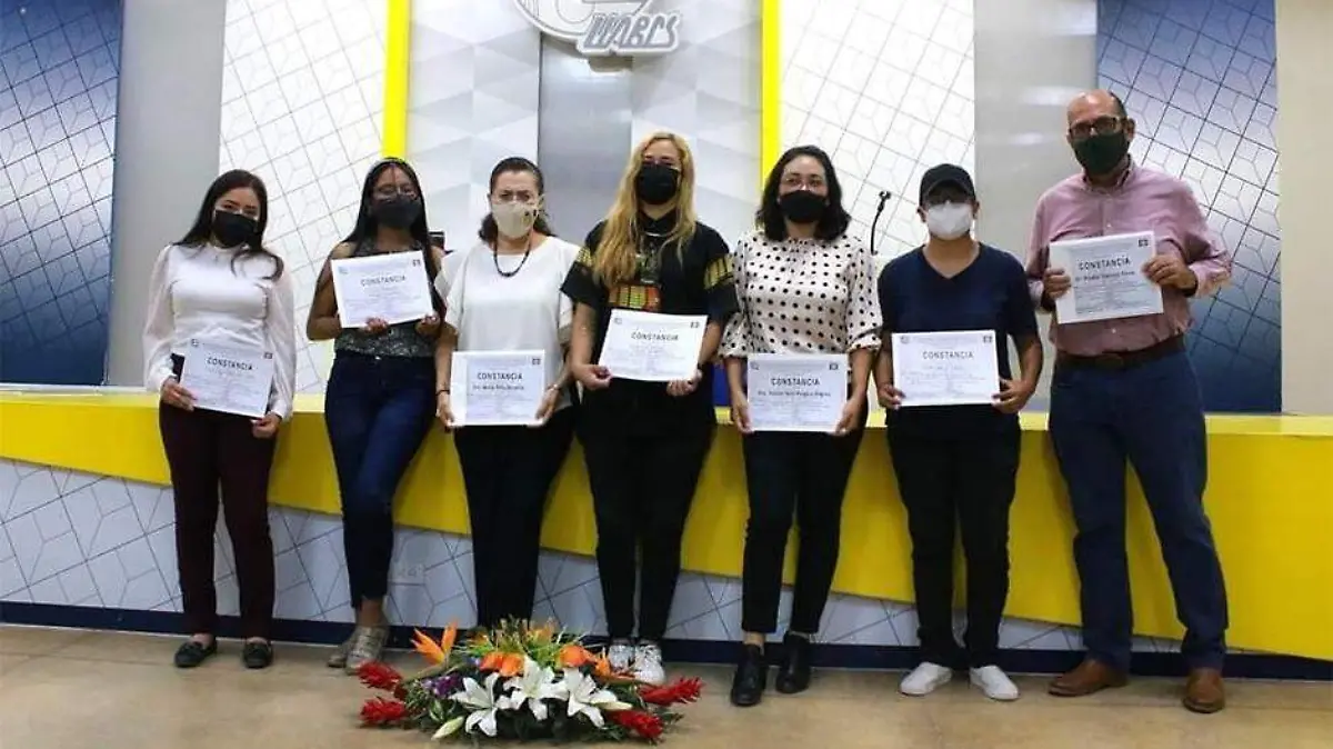 Cierra UABCS actividades del Coloquio