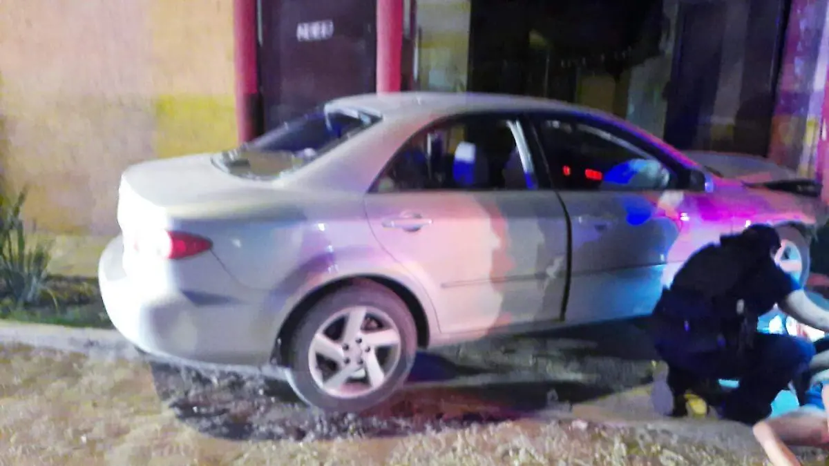 Pareja agredida a balazos