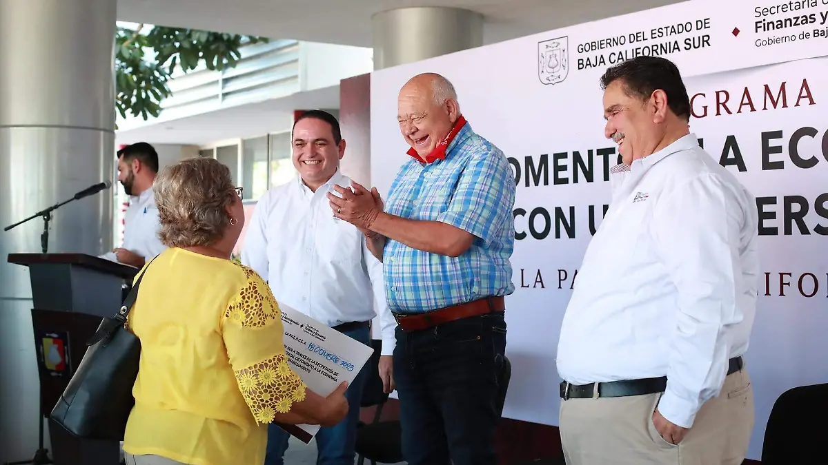 GOB APOYO TURISMO LLAMADO